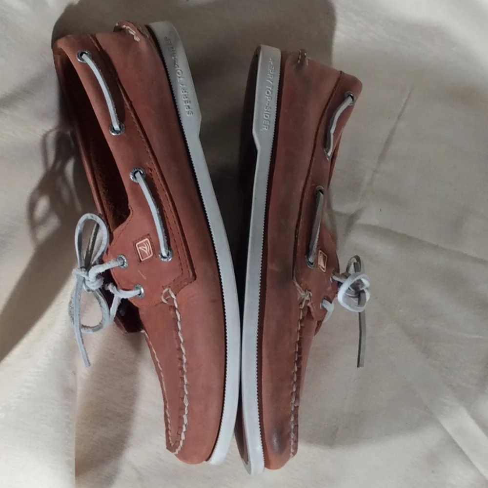 Sperry Top Sider 2 Eye Leather Upper-Size 11M
